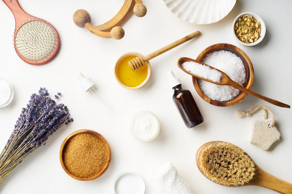 Cosmetics & Aromatherapy and the Glass Jar | Glass Jars and Bottles